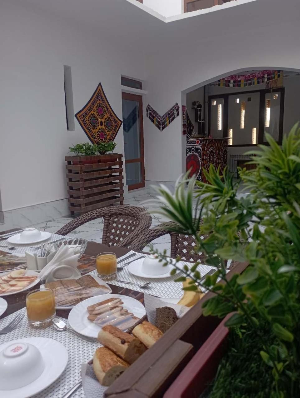 Art Suzani Hotel 布哈拉 外观 照片
